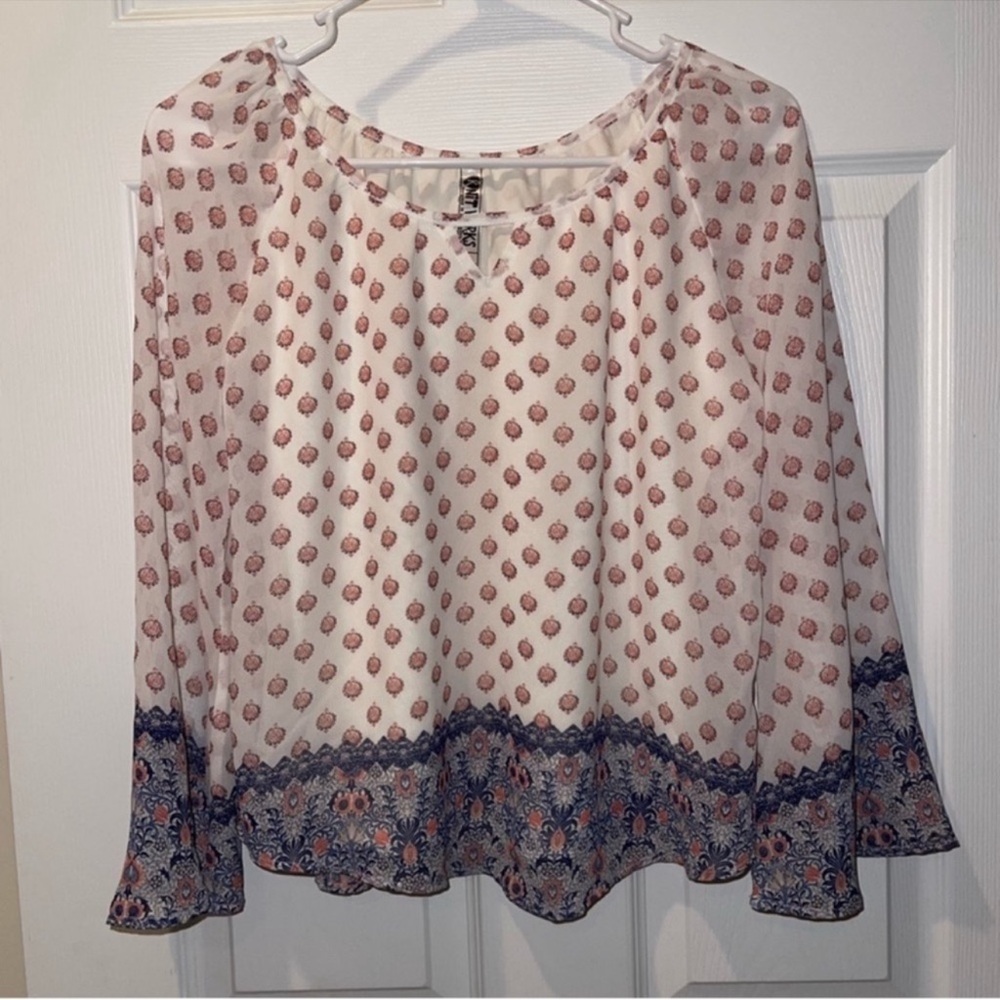 Knitworks top